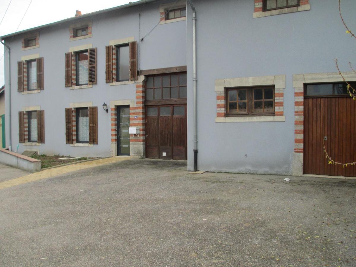 Chambre D'Hotes B&B Moncel-sur-Seille Exteriör bild